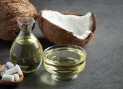 Terbaru: 4 Manfaat Utama Minyak Kelapa untuk Perawatan Rambut dan Panduan Penggunaannya Versi Timur